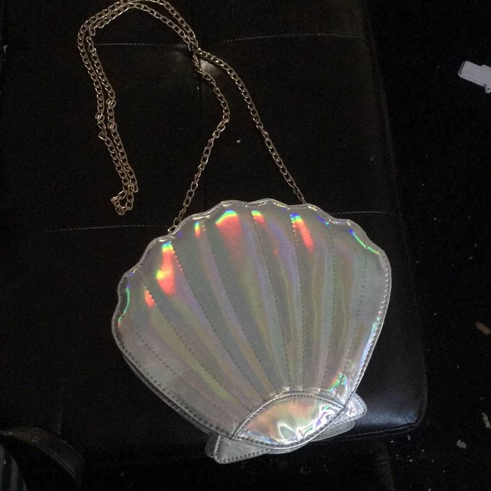 Seashell holographic cross body bag purse